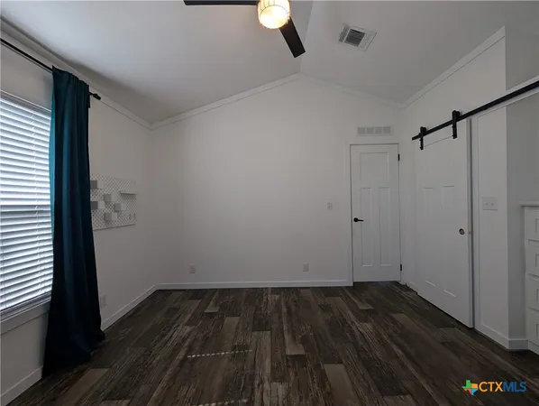 $1,350 | 120 Water Hole Lane, New Braunfels, TX 78130