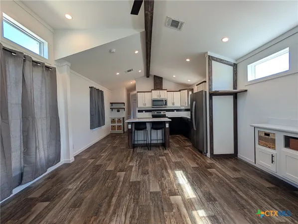 $1,350 | 120 Water Hole Lane, New Braunfels, TX 78130