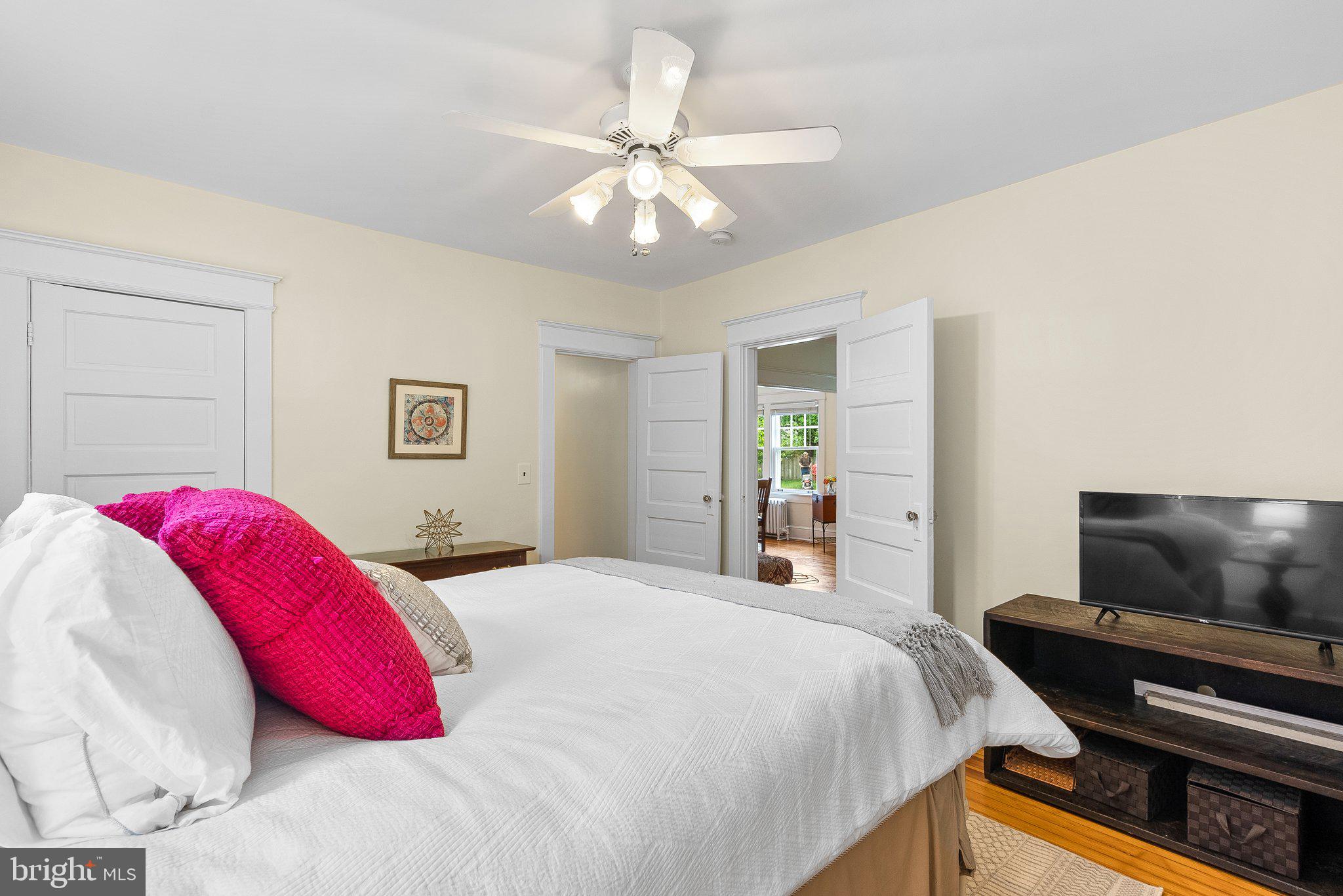 720 Easley Street Silver Spring, MD 20910 - Photo 25 of 40