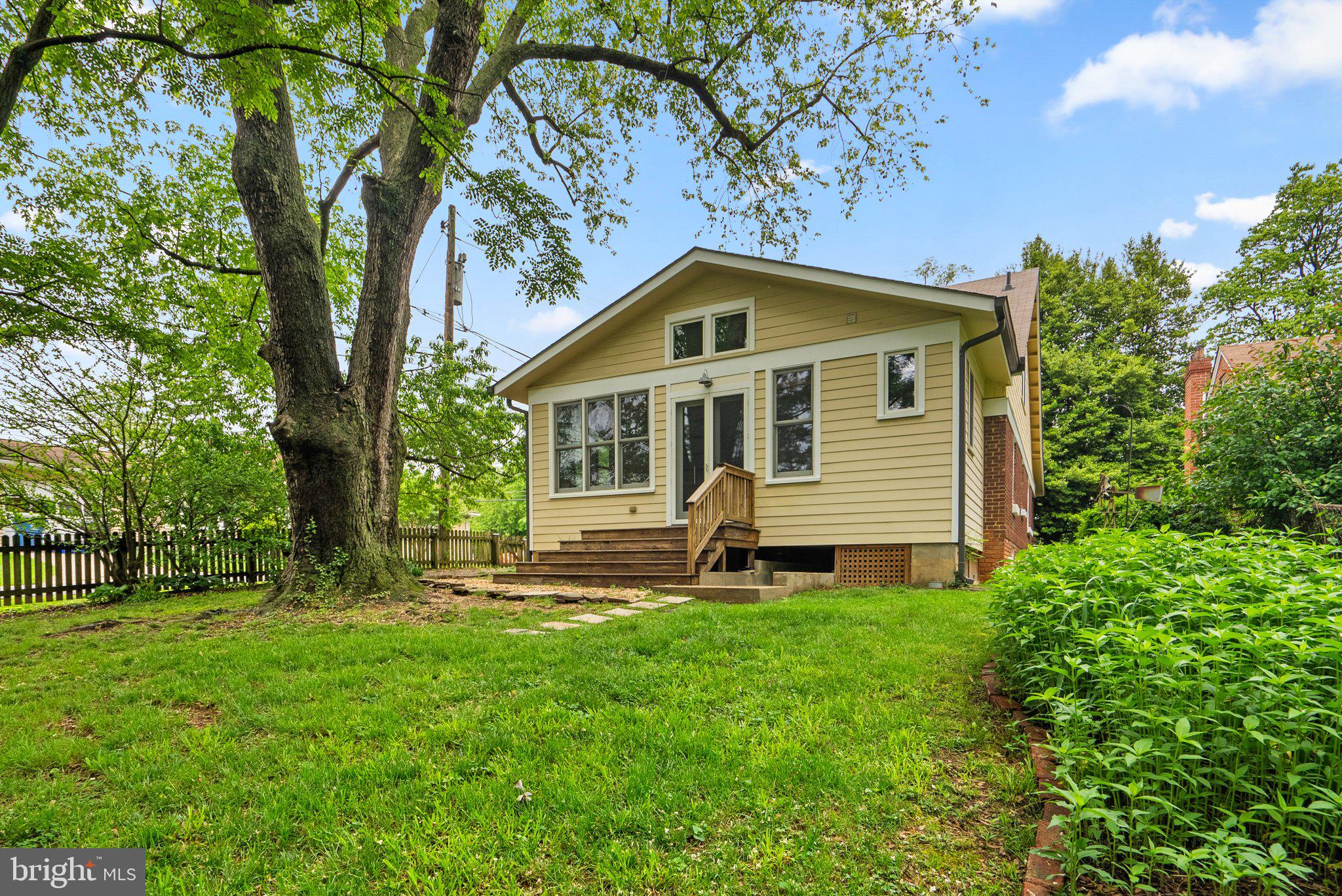 720 Easley Street Silver Spring, MD 20910 - Photo 33 of 40