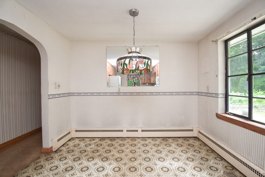 57 Telbar Street Springfield, MA 01128 - Photo 11 of 35