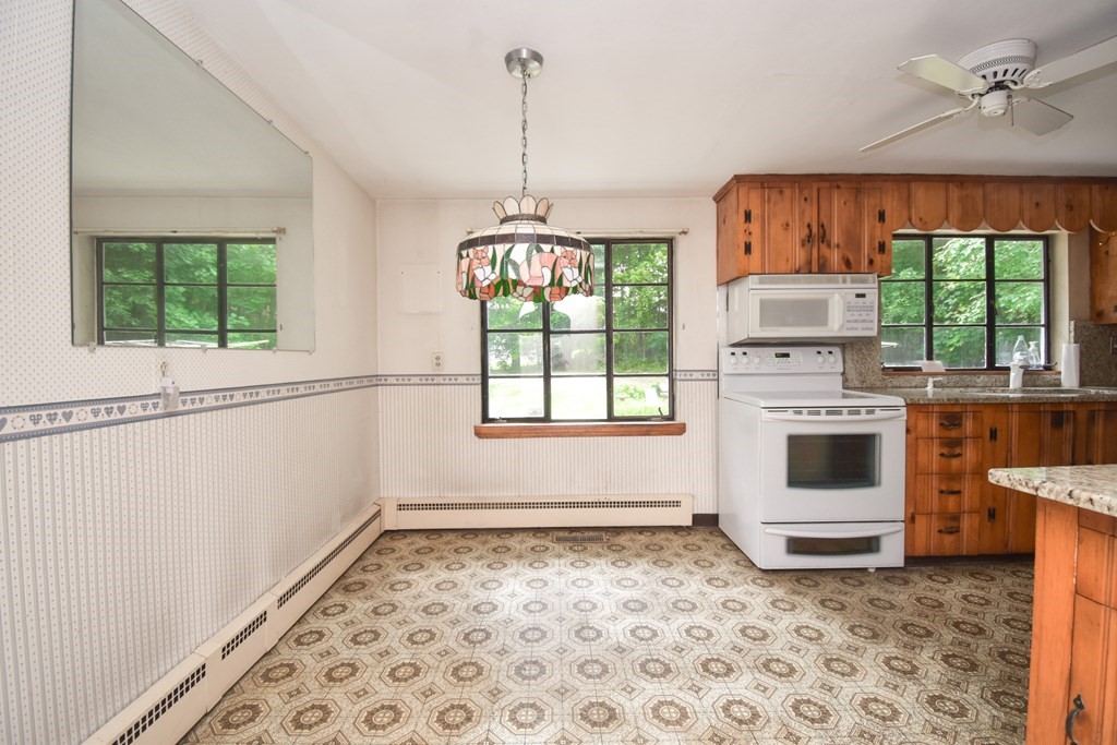 57 Telbar Street Springfield, MA 01128 - Photo 14 of 35