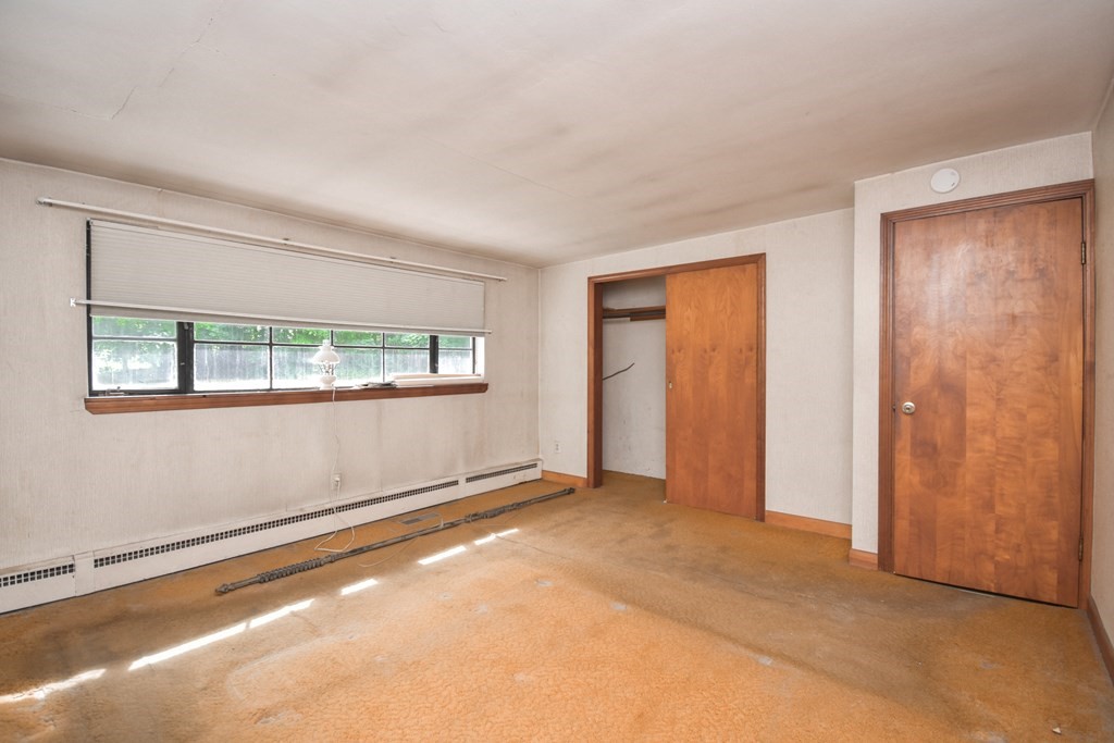 57 Telbar Street Springfield, MA 01128 - Photo 19 of 35