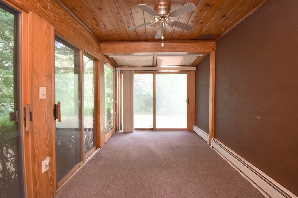 57 Telbar Street Springfield, MA 01128 - Photo 24 of 35