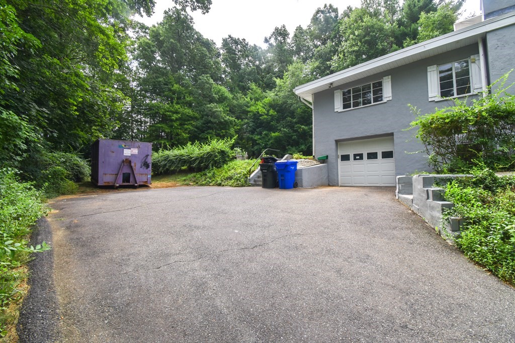 57 Telbar Street Springfield, MA 01128 - Photo 35 of 35