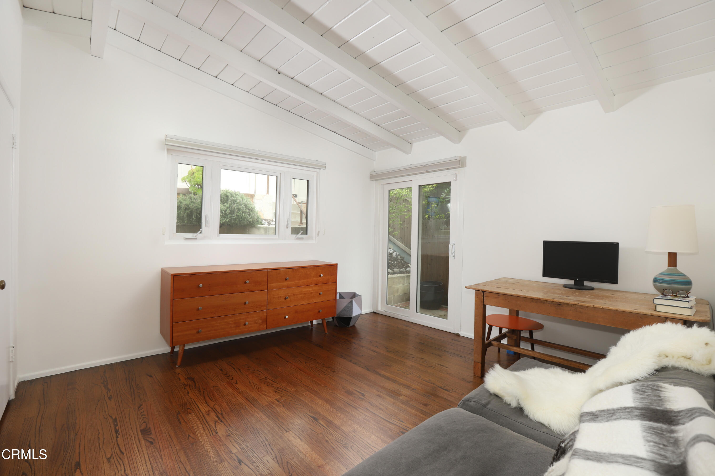 400 Glenullen Drive Pasadena, CA 91105 - Photo 12 of 19 a bedroom with a bed and a window