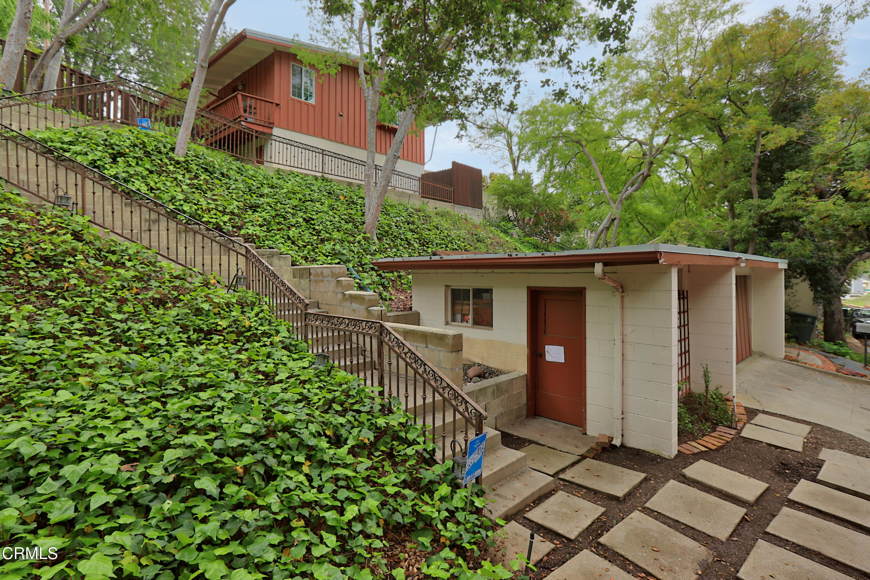 400 Glenullen Drive Pasadena, CA 91105 - Photo 19 of 19 a house view with a outdoor space