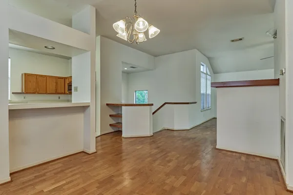 $375,000 | 30 Shallow Pond Place, The Woodlands, TX 77381