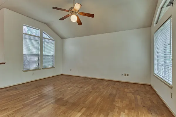 $375,000 | 30 Shallow Pond Place, The Woodlands, TX 77381