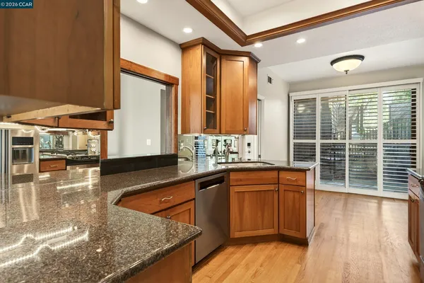 $1,298,000 | 1975 Fair Ridge Court, Walnut Creek, CA 94597