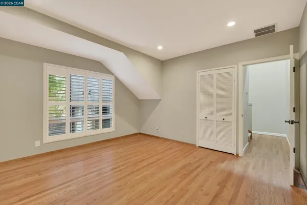 $1,298,000 | 1975 Fair Ridge Court, Walnut Creek, CA 94597