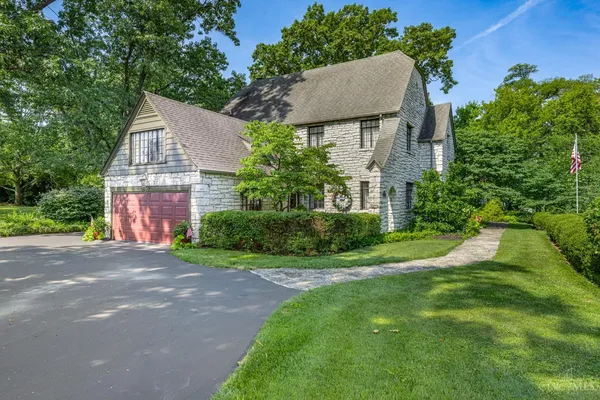 $455,000 | 20 Sycamore Terrace, Middletown, OH 45044