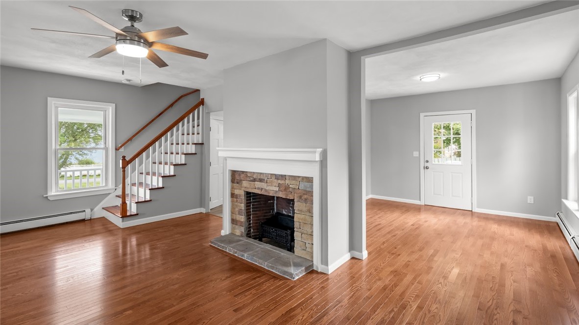 34 Chapin Avenue Warwick, RI 02889 - Photo 2 of 26