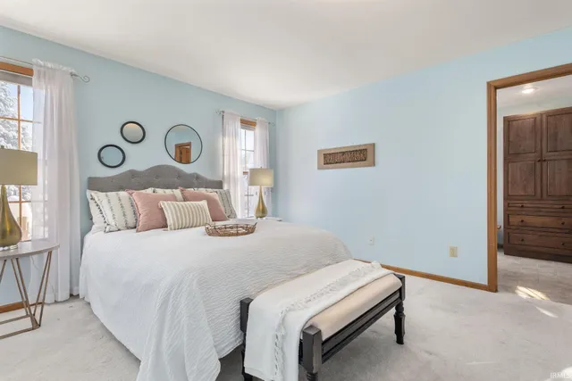 $480,000 | 59390 High Pointe Drive, South Bend, IN 46614