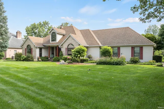$480,000 | 59390 High Pointe Drive, South Bend, IN 46614