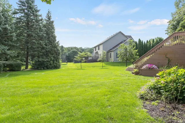 $480,000 | 59390 High Pointe Drive, South Bend, IN 46614
