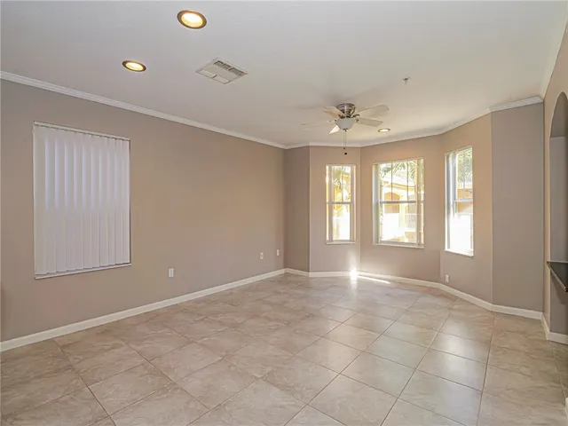 $1,590 | 5045 Fairways Circle, Unit D207, Vero Beach, FL 32967