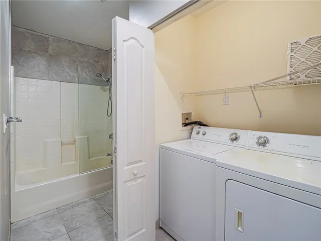 $1,590 | 5045 Fairways Circle, Unit D207, Vero Beach, FL 32967