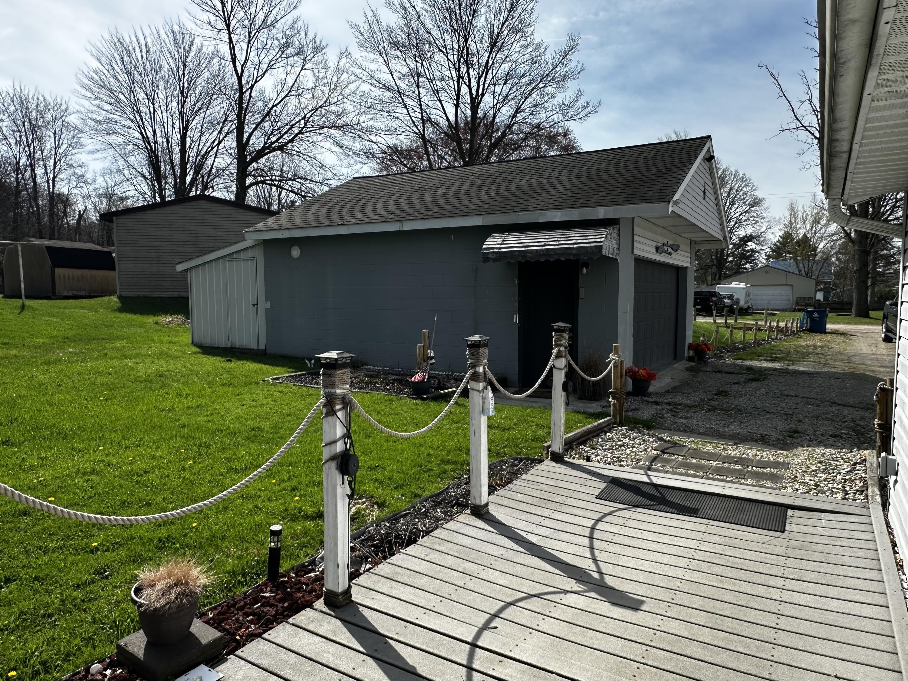 520 West Jessie Road Sanford, MI 48657 - Photo 5 of 23 IMG_8258