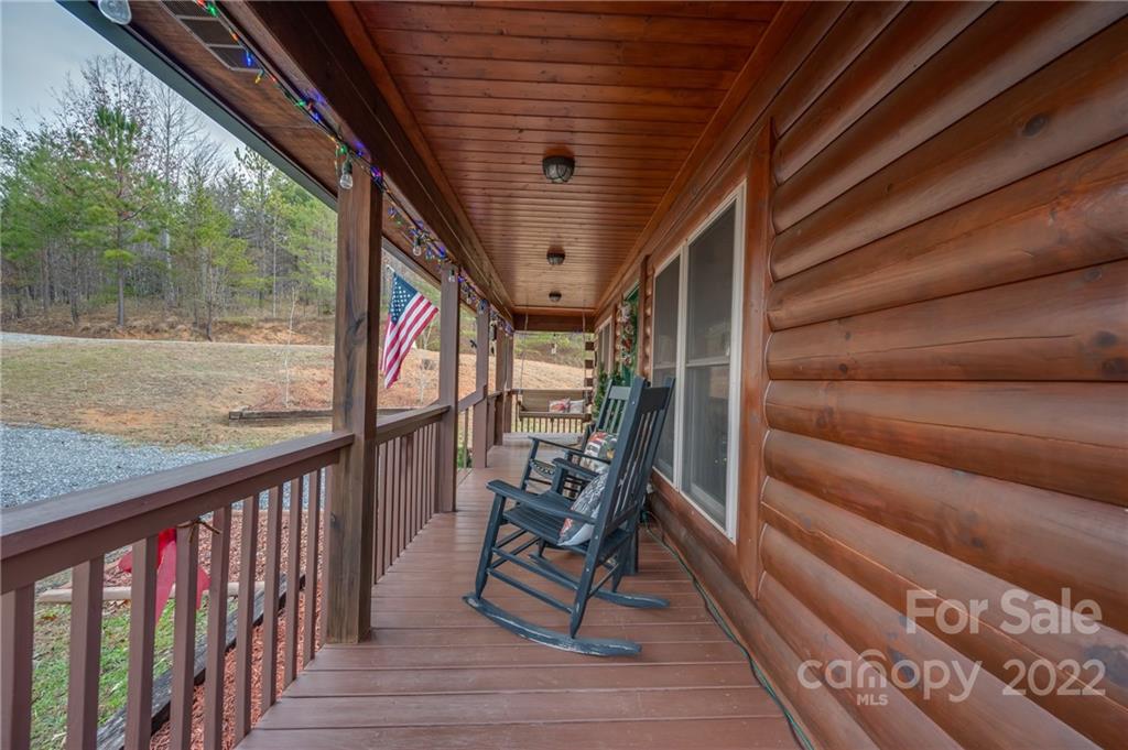 137 Creekside Circle Rutherfordton, NC 28139 - Photo 10 of 41 Gallery Image 10