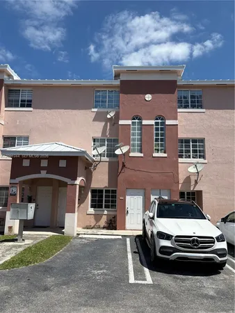 $299,999 | 12035 Southwest 14th Street, Unit 105, Miami, FL 33184