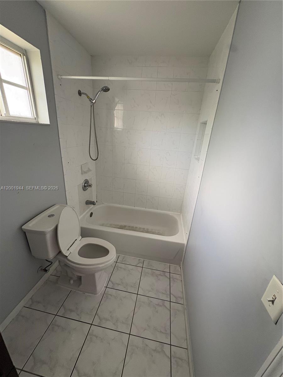12035 Southwest 14th Street, Unit 105 Miami, FL 33184 - Photo 22 of 29