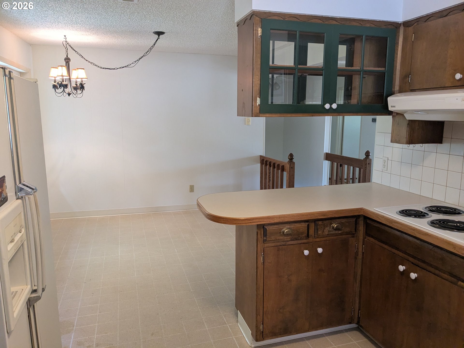15341 South Hattan Road Oregon City, OR 97045 - Photo 16 of 41 Kitchen