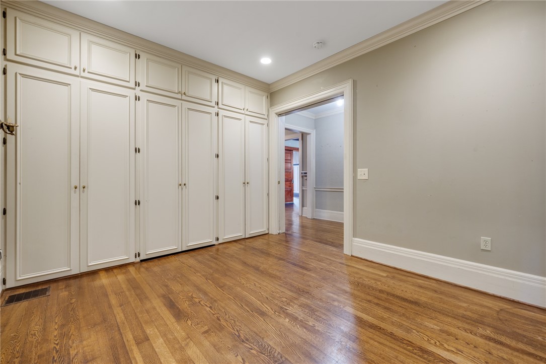 74 Brunswick Street Rochester, NY 14607 - Photo 7 of 29 Gallery Image 7