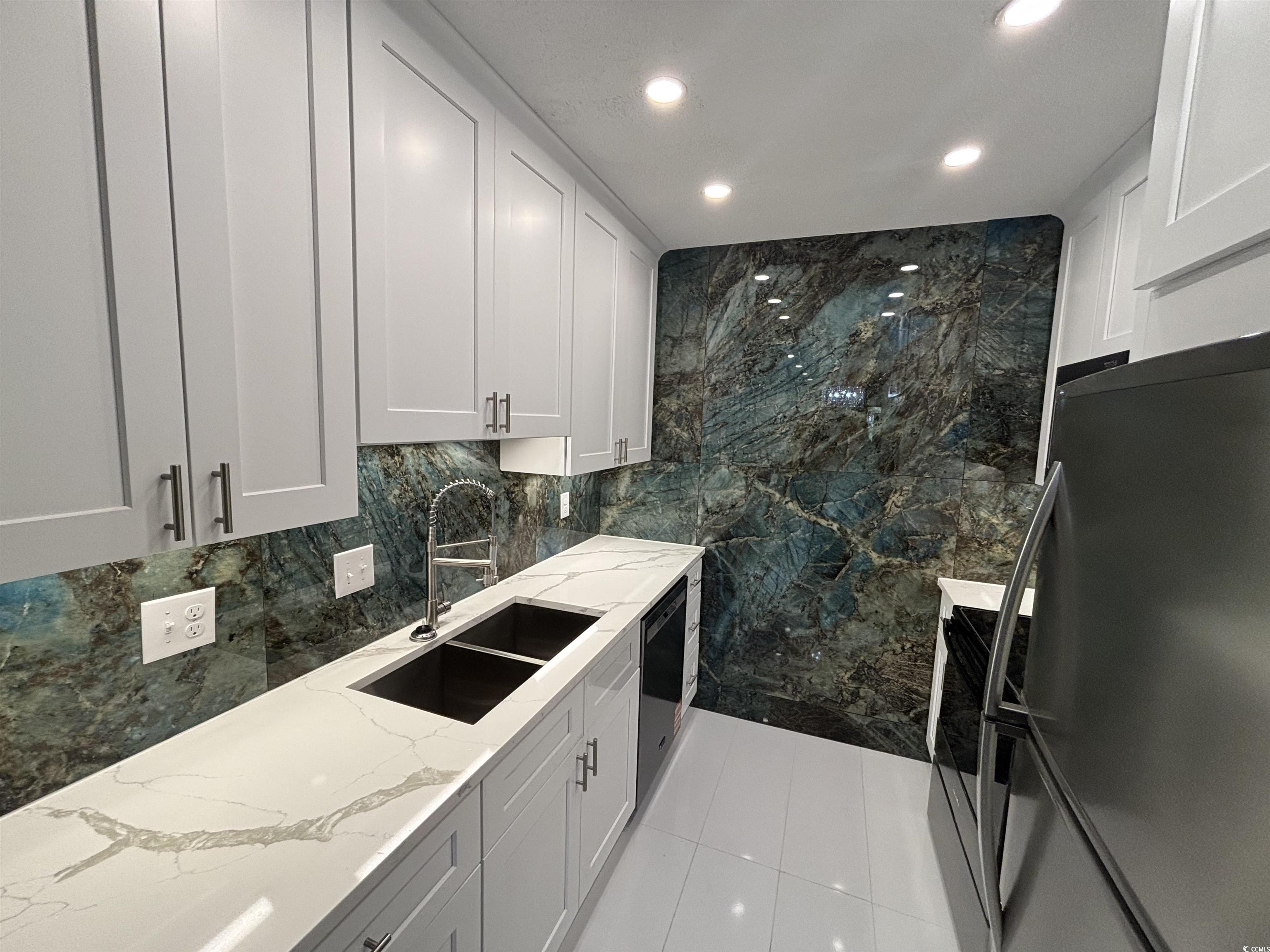 5001 Little River Road, Unit W501 Myrtle Beach, SC 29577 - Photo 8 of 27