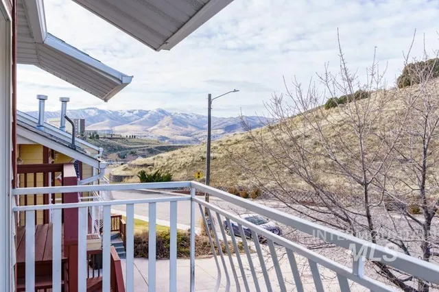 $265,000 | 204 La Valle Strada, Pocatello, ID 83201