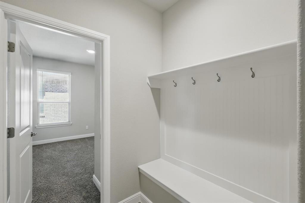 5605 Round Hl Road Denton, TX 76210 - Photo 5 of 15