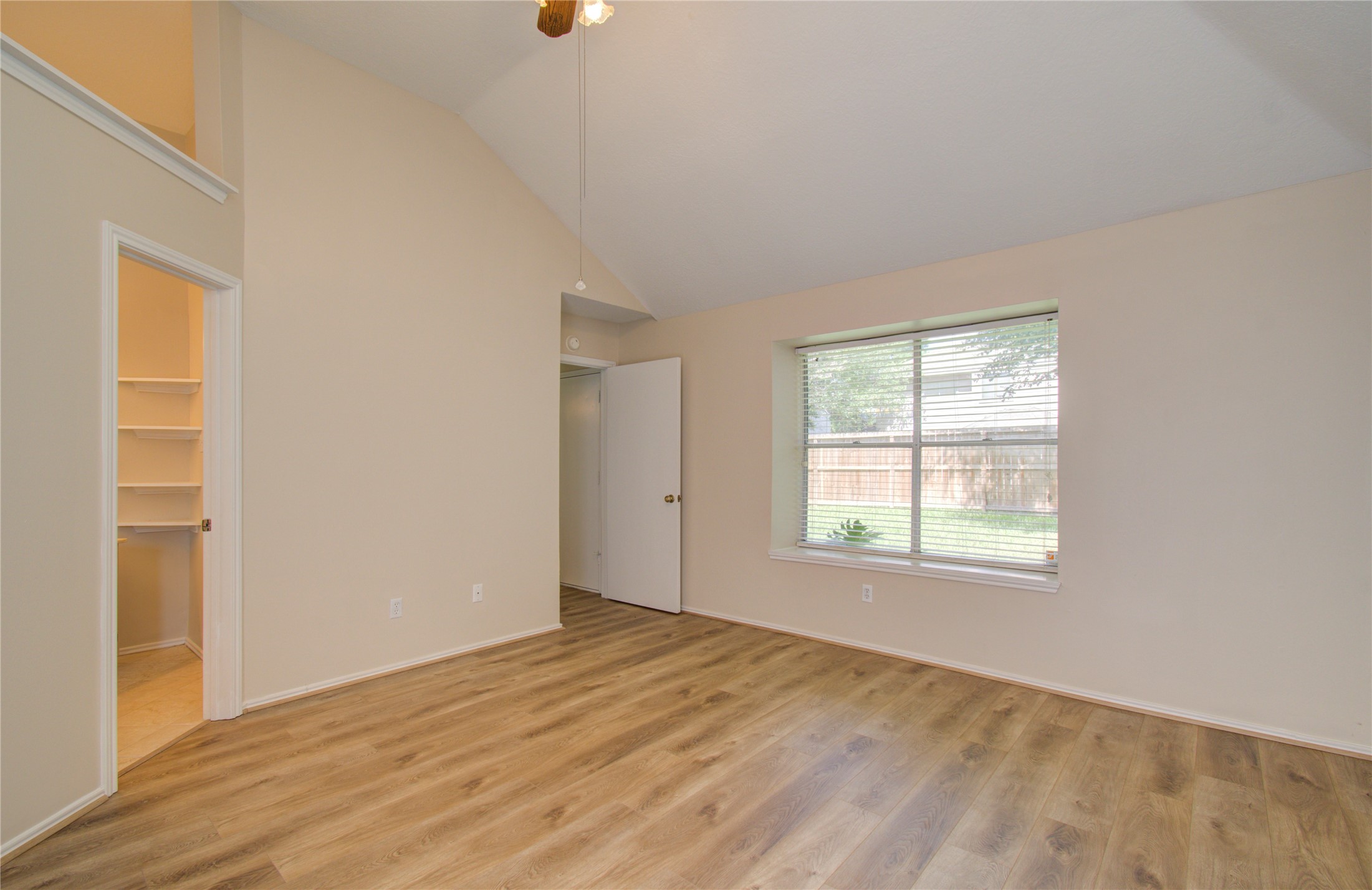 11810 Stone Bridge Drive Houston, TX 77064 - Photo 16 of 28