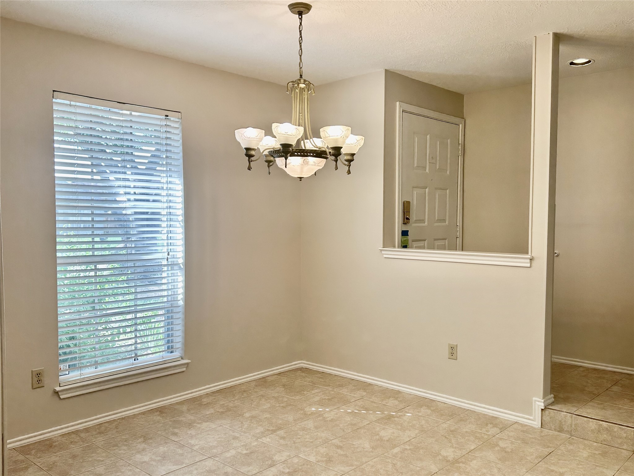 11810 Stone Bridge Drive Houston, TX 77064 - Photo 8 of 28