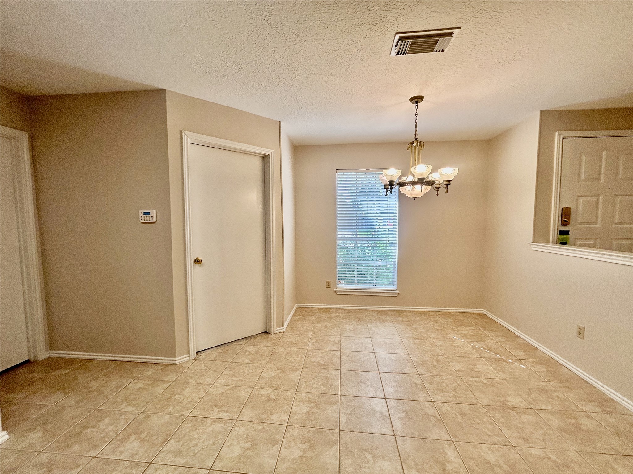 11810 Stone Bridge Drive Houston, TX 77064 - Photo 10 of 28