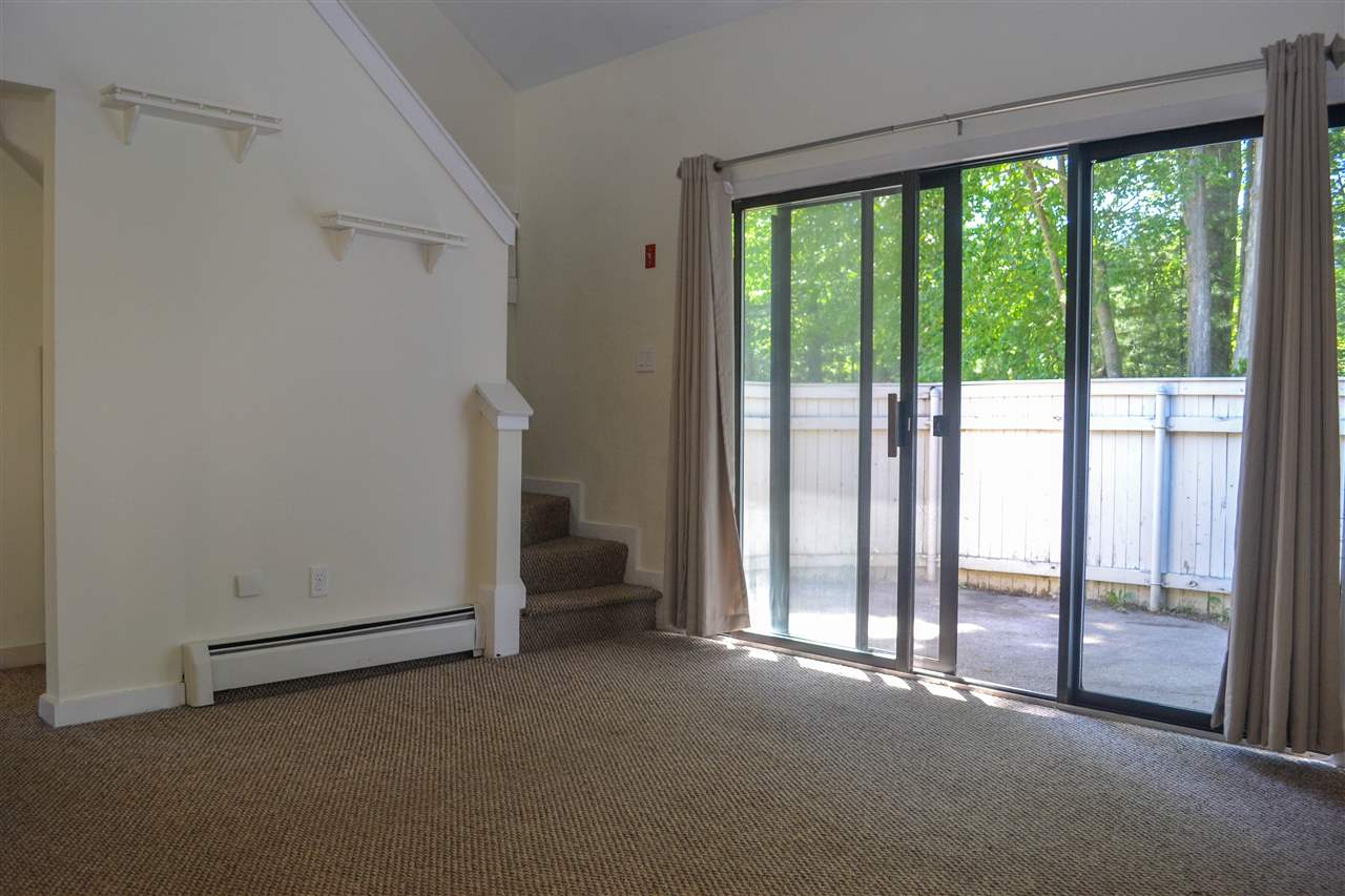 39 Franklin Heights Rochester, NH 03867 - Photo 14 of 24