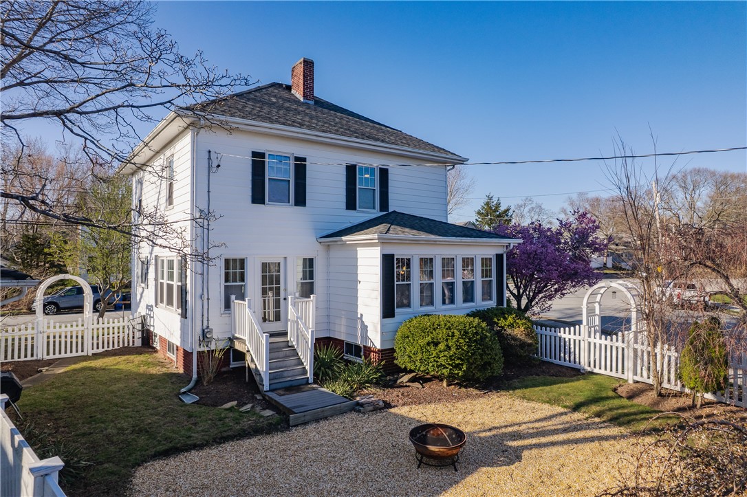 83 Lyndon Road Cranston, RI 02905 - Photo 36 of 37 Gallery Image 36