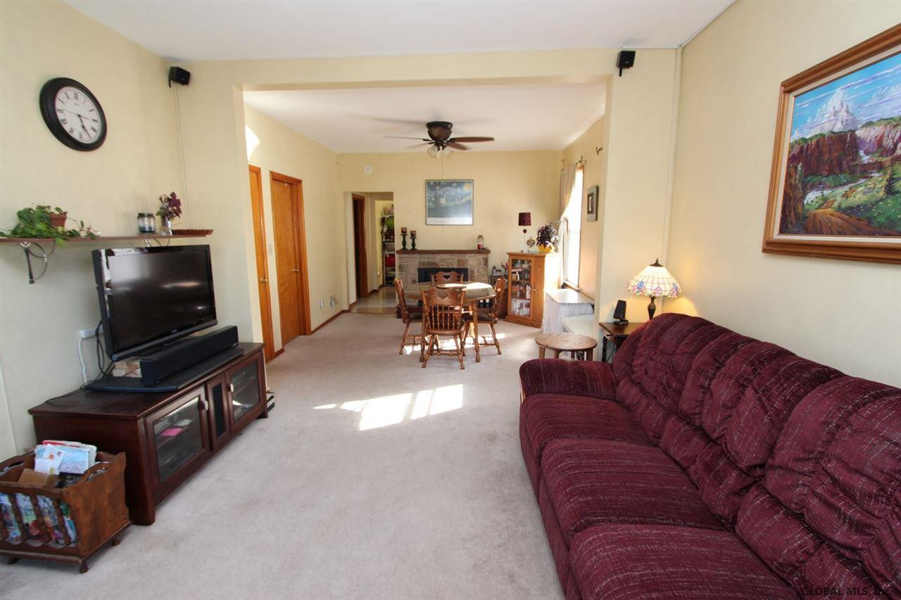 1642 Rugby Road Schenectady, NY 12309 - Photo 3 of 18 Photo 3