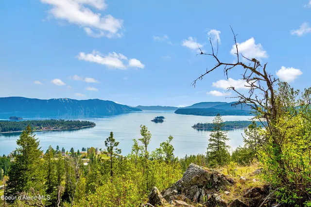 $925,000 | 2 Auxor Road, Hope, ID 83836