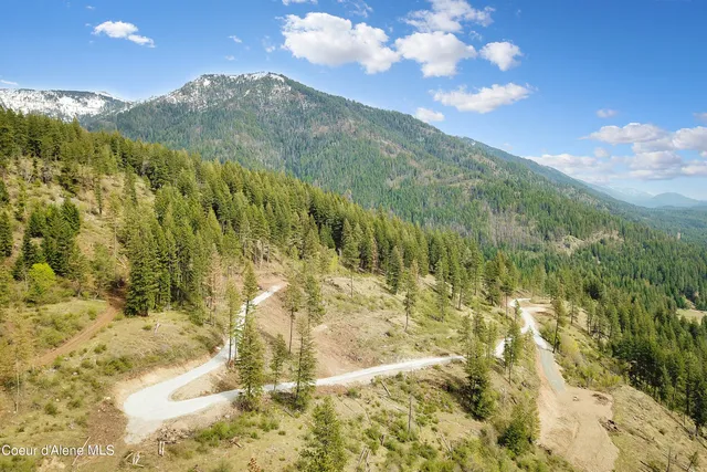 $925,000 | 2 Auxor Road, Hope, ID 83836