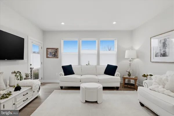 $314,900 | 151 McCormick Circle, Unit 105, Winchester, VA 22601