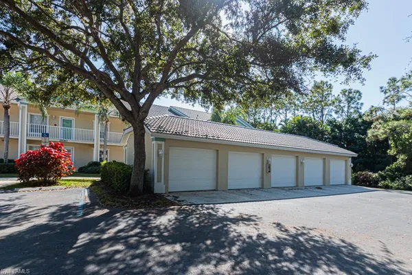 $219,000 | 25767 Lake Amelia Way, Unit 204, Bonita Springs, FL 34135