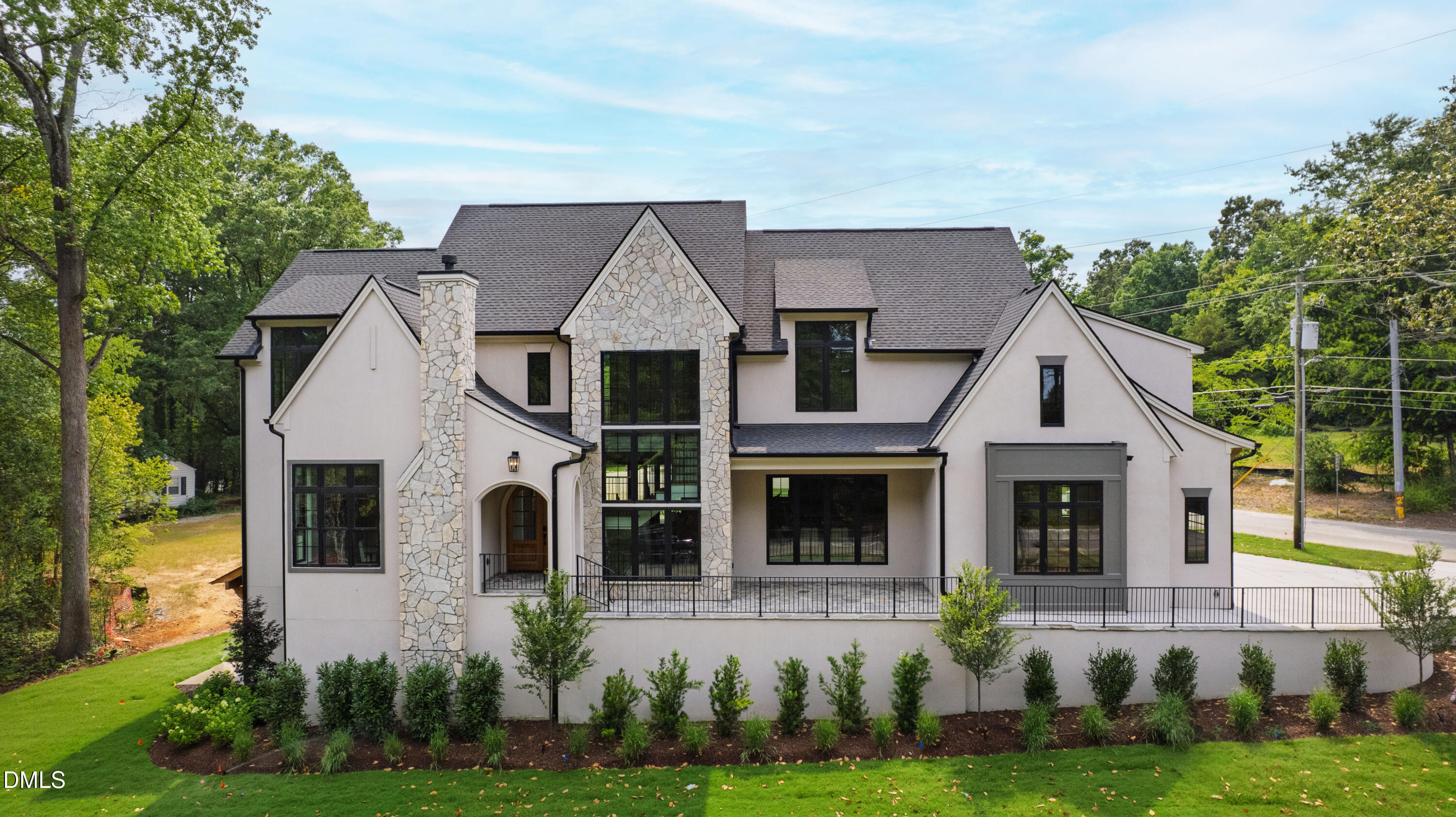 105 Edenburgh Road Raleigh, NC 27608 - Photo 38 of 42