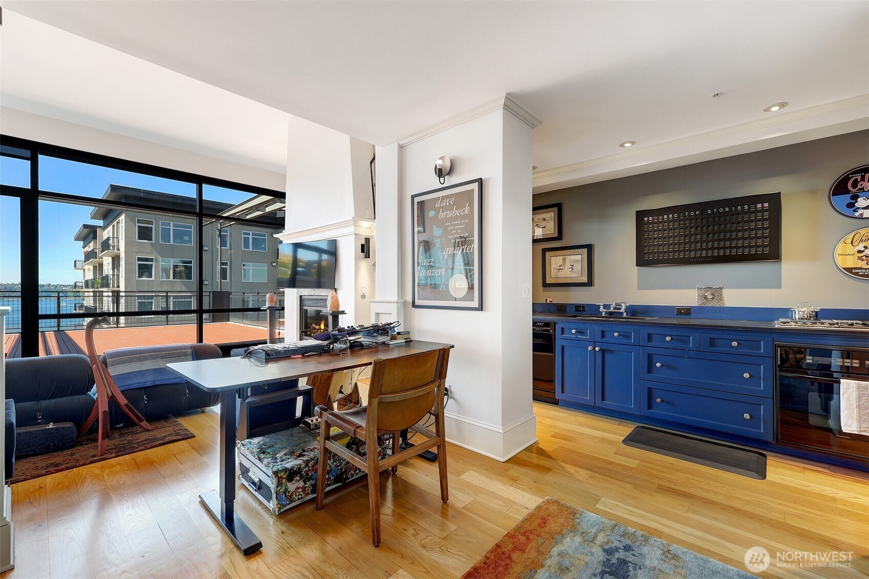 80 Vine Street, Unit 703 Seattle, WA 98121 - Photo 11 of 28