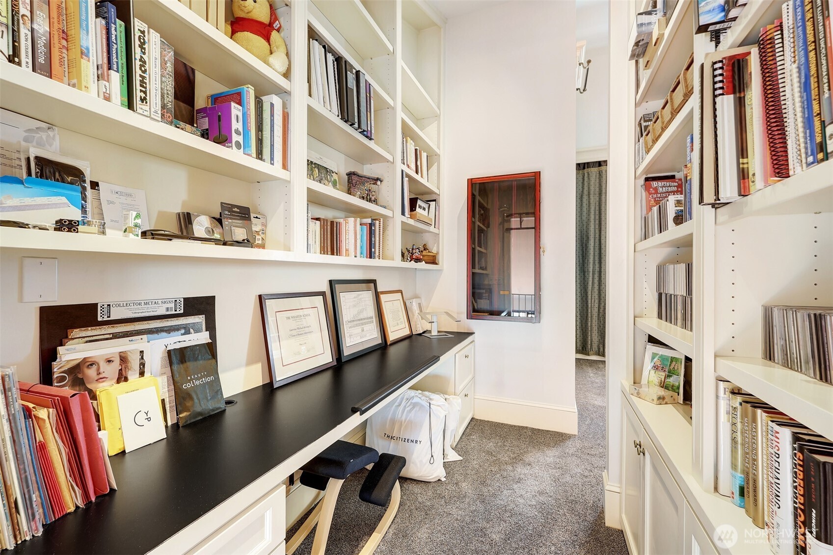 80 Vine Street, Unit 703 Seattle, WA 98121 - Photo 17 of 28