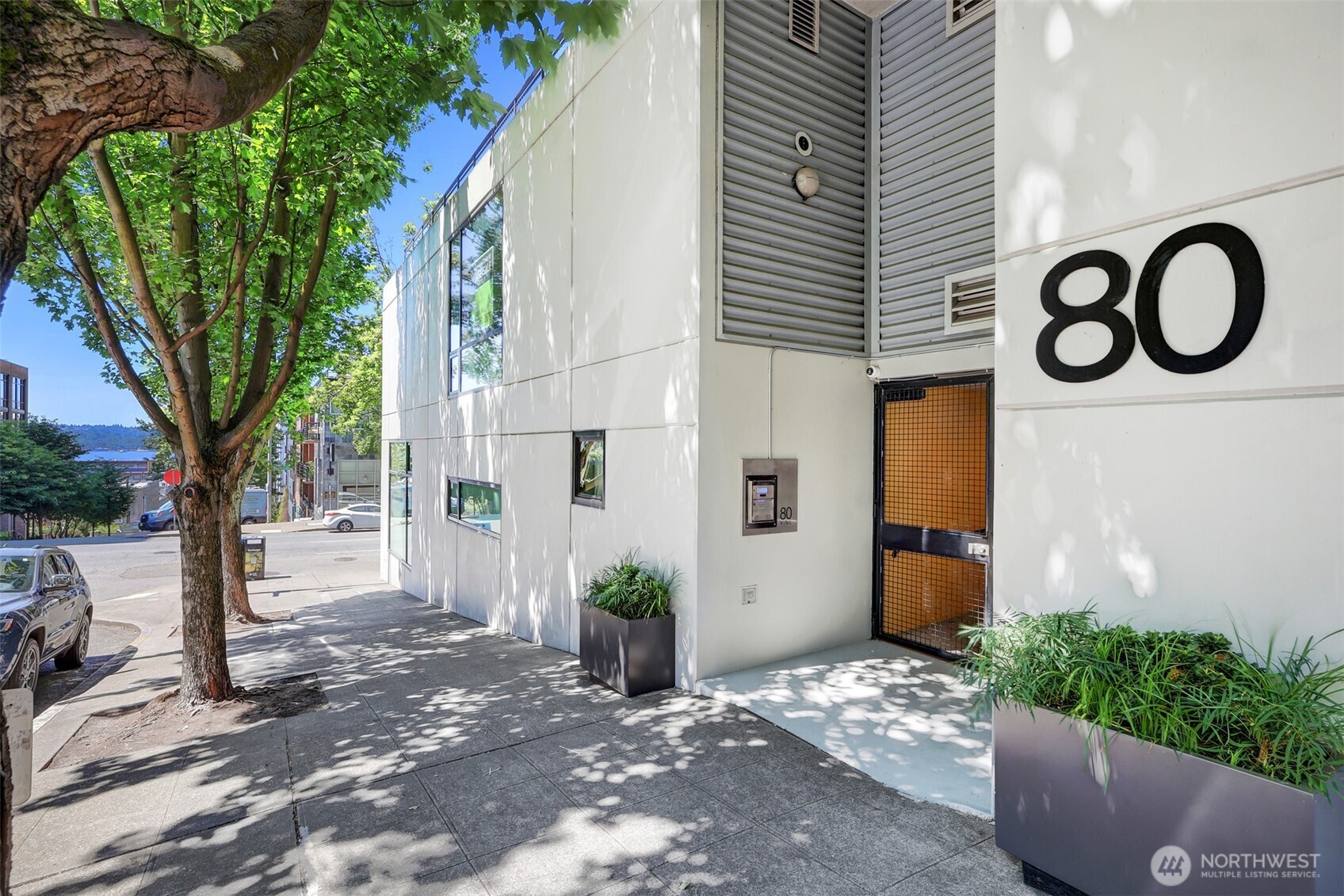 80 Vine Street, Unit 703 Seattle, WA 98121 - Photo 2 of 28