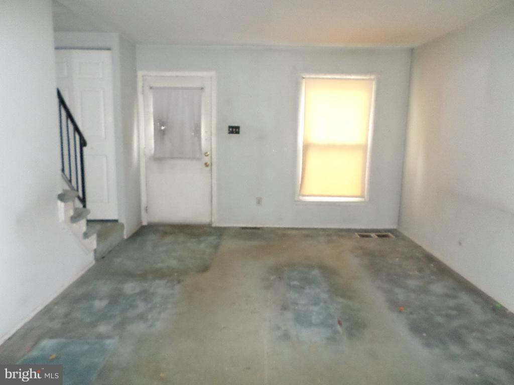 3407 Santee Road Baltimore, MD 21236 - Photo 7 of 22 a view of a room with window