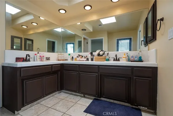 $479,998 | 10910 Mohican Drive, Bakersfield, CA 93312
