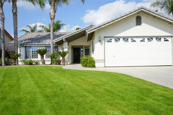 $479,998 | 10910 Mohican Drive, Bakersfield, CA 93312