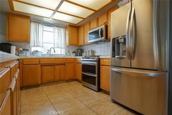 $479,998 | 10910 Mohican Drive, Bakersfield, CA 93312