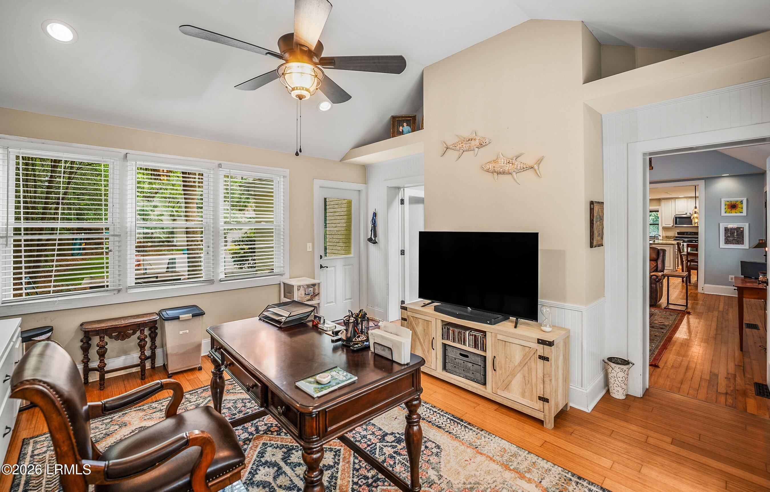 864 Ribaut Road Beaufort, SC 29902 - Photo 18 of 62 DSC02261-200-1.jpg-SMALL